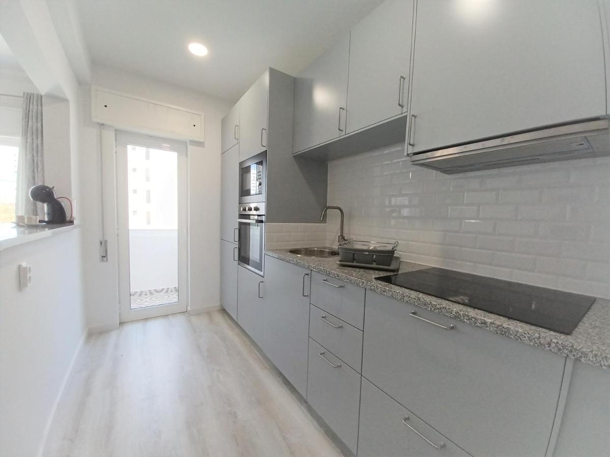 Estudio Squash Beach Apartment Portimão Extérieur photo